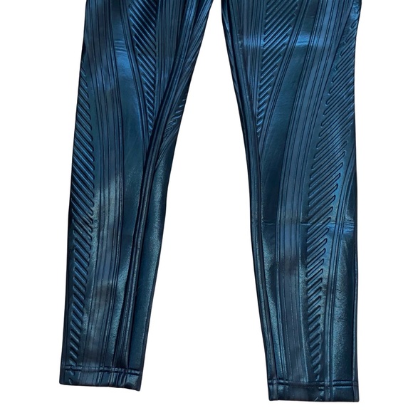 Mugler Shiny Embossed Black Legging Pant Size 40 - Picture 3 of 11